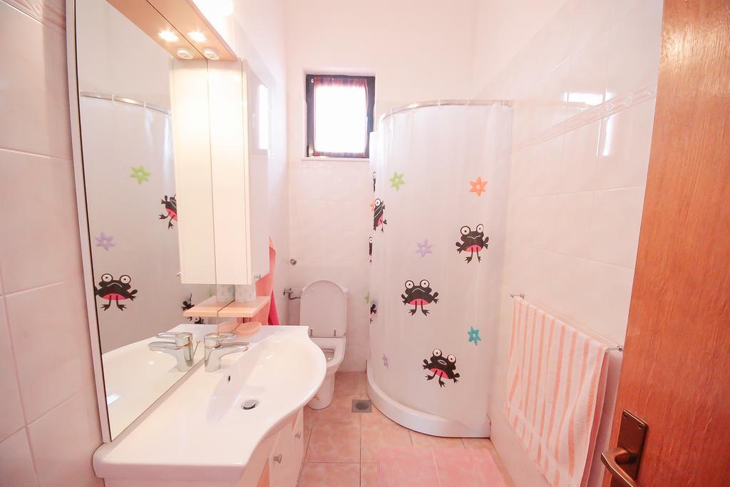 Apartments Skelin Vodice Cameră foto